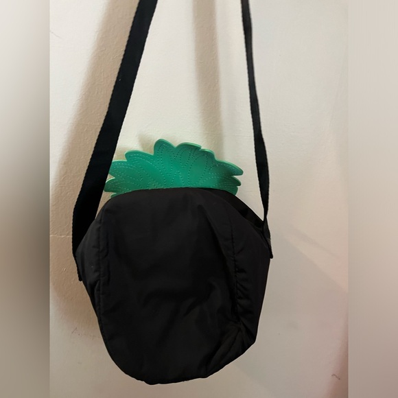 PINK pineapple cooler bag - Picture 4 of 6